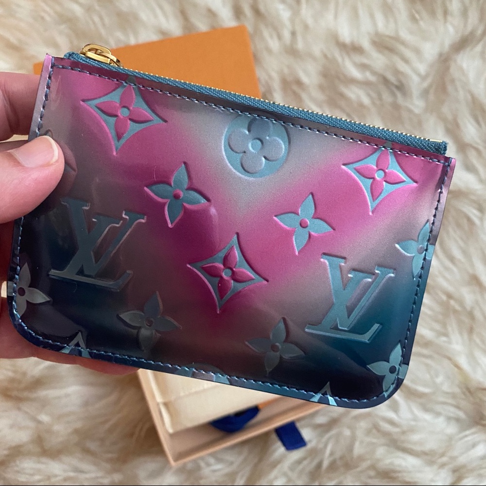 Louis Vuitton Vernis Key Pouch Valentine 2020